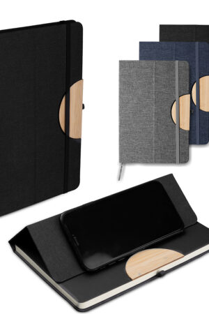 Caderno A5 Capa em RPET e detalhe em Bambu